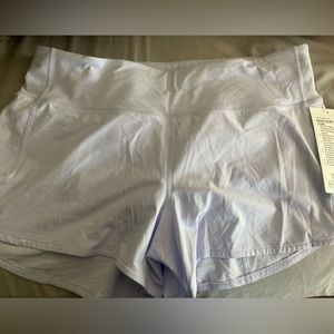 NWT Lululemon speed up Mid rise short 4” size 12